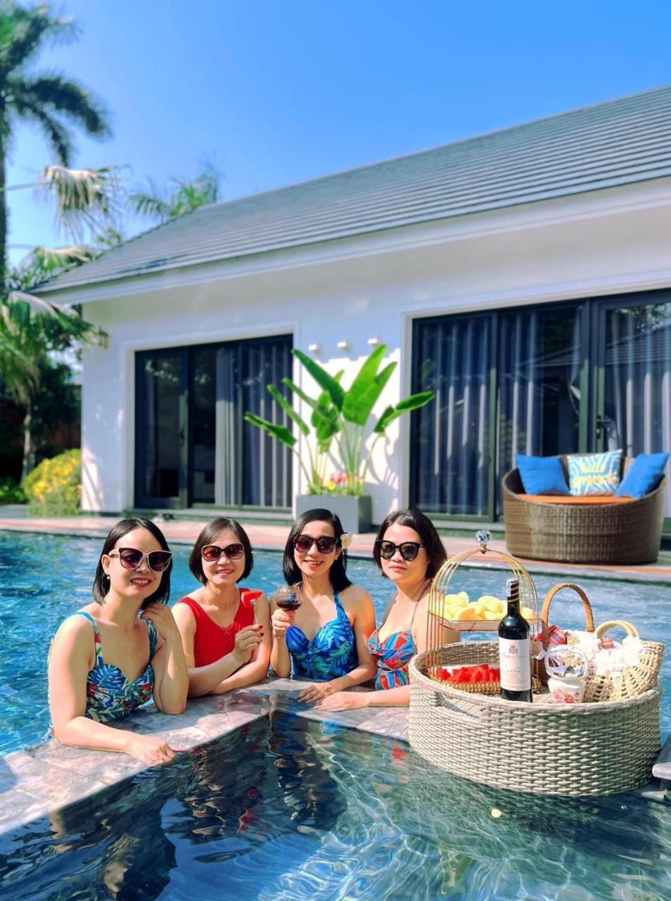 Sapphire Villa - Venuestay Luong Son  Экстерьер фото